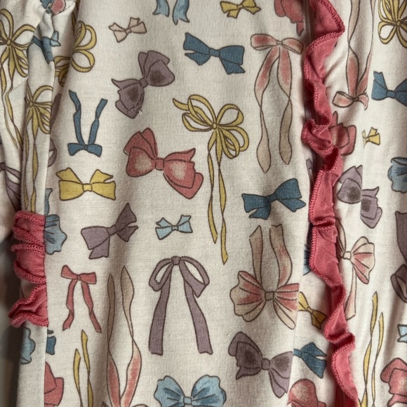 Milkberry One Piece Footies Sleeper Bows Ruffle Bamboo 6-9M Baby Girl - Picture 4 of 5